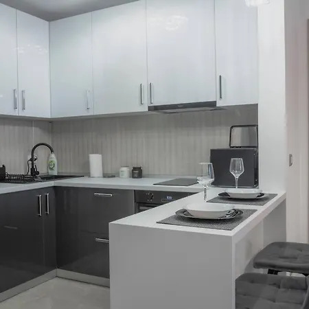 Luxury 2 Bedroom Apartment Bucharest